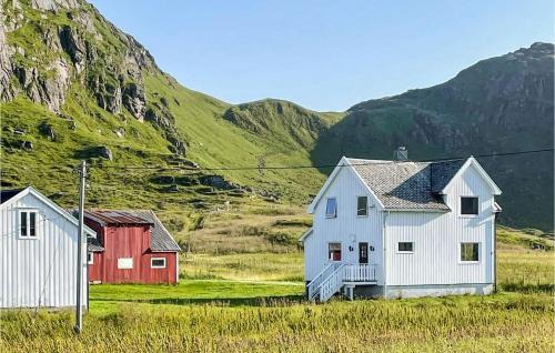 Fredvang House | 4 Bedroom Amazing Home In Fredvang