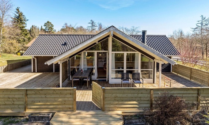 Femmøller House | 4 bedroom awesome home in Ebeltoft