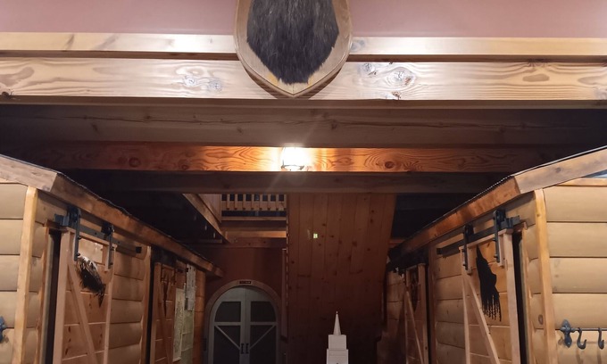 North Creek Bed & Breakfast | 4-bedroom bed & breakfast in distinct North Creek, with a rustic cozy cabin feel