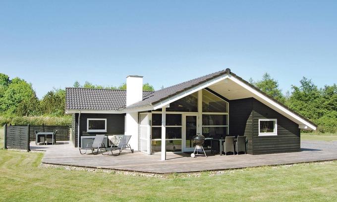 Arrild Ferieby House | 4 bedroom gorgeous home in Toftlund