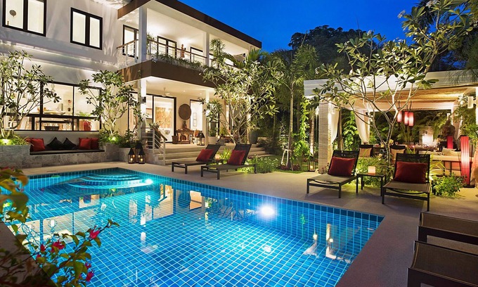 Taling Ngam Villa | 4 Bedroom Luxury Pool Villa steps to the beach