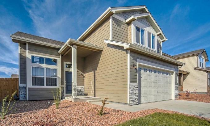 Security-Widefield House | 4 bedroom New Build with Fireplace minutes to Fort Carson