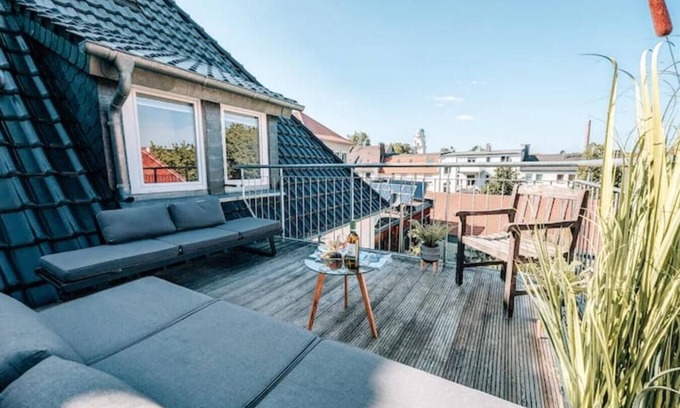 Bielefeld Apartment | 4 Bedroom Terrace Suite Oasis | *Workspace* EM-APARTMENTS DEUTSCHLAND