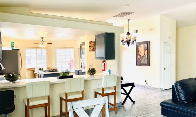 North Las Vegas Villa | 4 bedrooms house. Sleeps 14, 13 miles to Airport, 7-11 miles to the Strip.