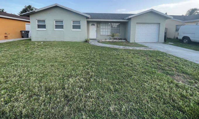 Sandalfoot Cove House | 4 Bedrooms your home in Florida