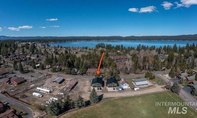 McCall Condo | 4 BR Townhouse in Prime Location!