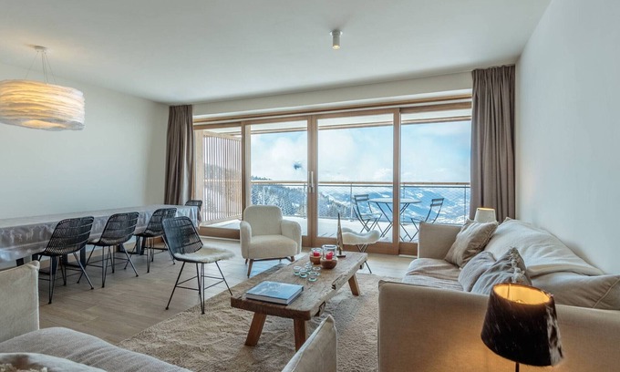 Arc-1600 Apartment | 4* Duplex in Arcs 1600 with pool, spa and parking