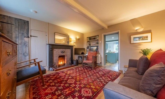Burnham Overy Staithe House | 4 Gravel Hill