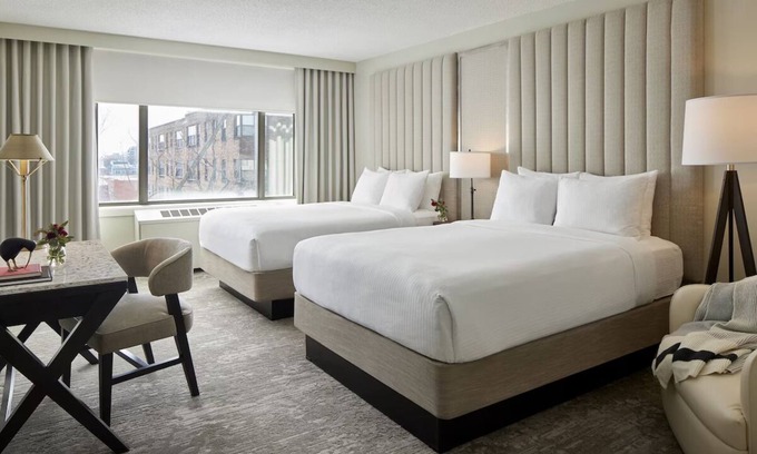 Capitol Hill Hotel | 4 Group Friendly Units w/Kitchenettes | Steps to Historical Landmarks!