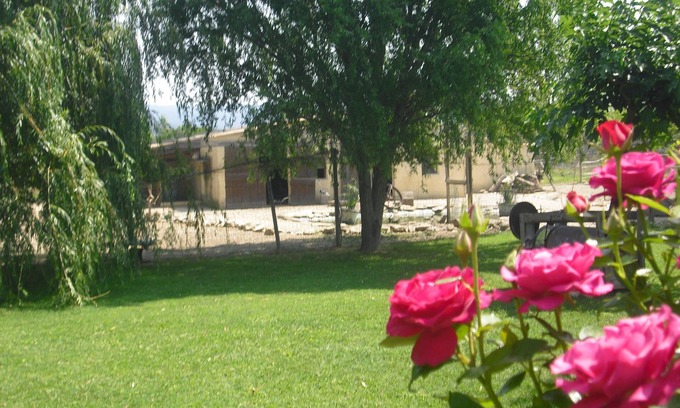Gordes Apartment | 4 km from Gordes, Gite for 2 people