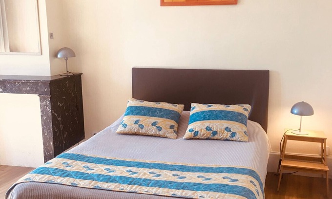 Ecueille Bed & Breakfast | 4/Logement 2 pers sdb privée wifi-cuisine commune