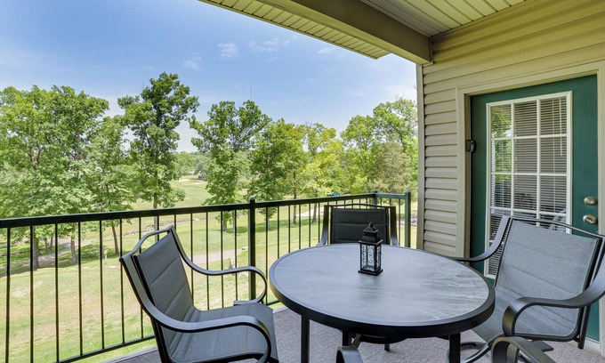 Branson Condo | 4 Mi to Branson Landing: Resort Condo w/Balcony