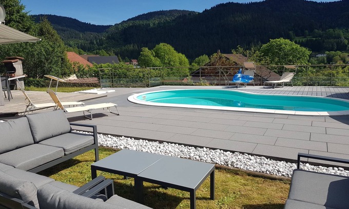 Ventron Ski Chalet | 4-star furnished accommodation. Swimming pool, spa, ski Hohneck La Bresse - Gerardmer - Lispach