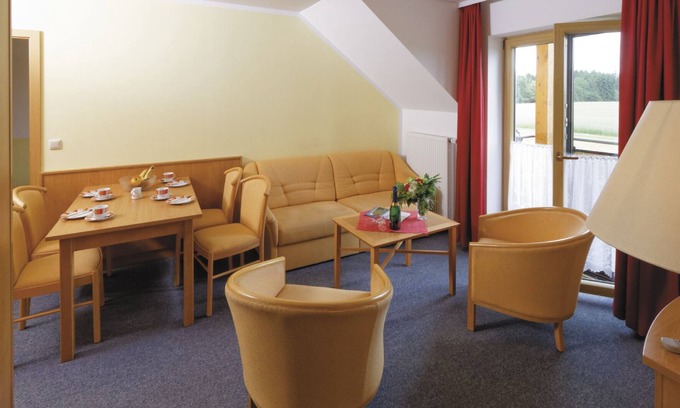 Gutenland Apartment | 4 Sterne Appartement mit 2 Schlafzimmern direkt am Eixendorfer See