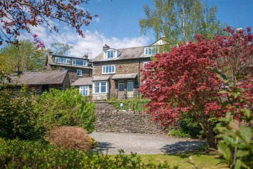 Ambleside House | 4 Swiss Villas