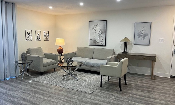 Downtown Apartment | 4. Wonderful 2-Bd 2-Bth City center