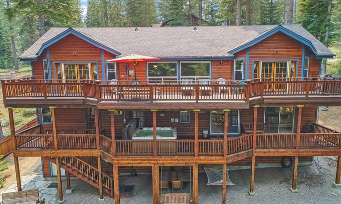 Tahoe Paradise House | 4000 Sq Ft Luxury Home: Family and Pet-friendly, Enormous Game Room, EV Charger