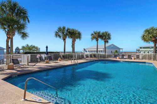 Fort Morgan House | 401 Dunes at the end of Fort Morgan Road