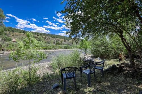 Pagosa Springs House | 403 Apache Street