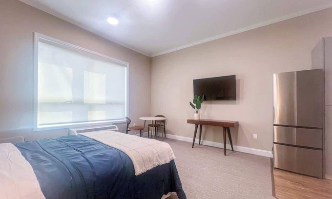 Morgan Apartment | 416 Modern Brand New Studio Apartment