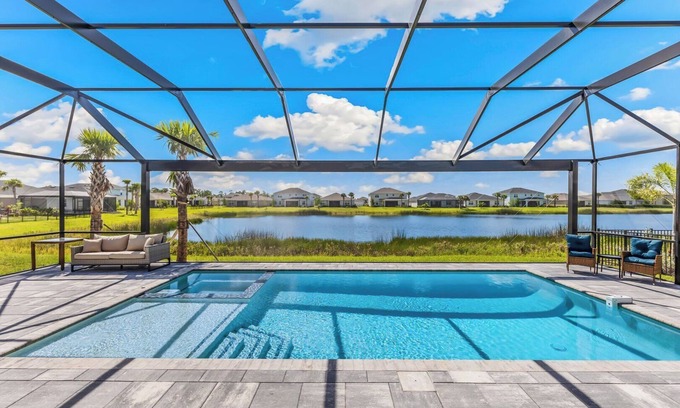 Biggar House | 43693 Tree Top Trail