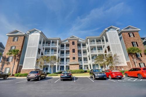 Central Myrtle Beach Apartment | 4827 Magnolia Lake Drive, #302 condo