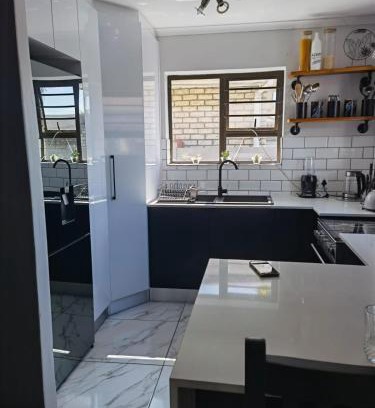 Eikenbosch Apartment | 49 on Spanish
