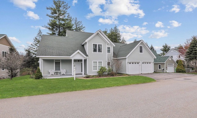 Thornton House | 4BR Family Getaway in Owl’s Nest Resort close to hiking and river