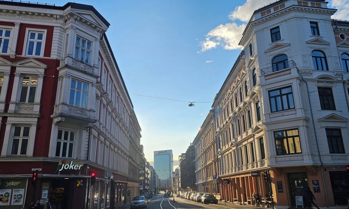 Gamle Oslo Apartment | 4BR in oldtown, just steps from opera, Munch, beaches, cafes, shops & local eats