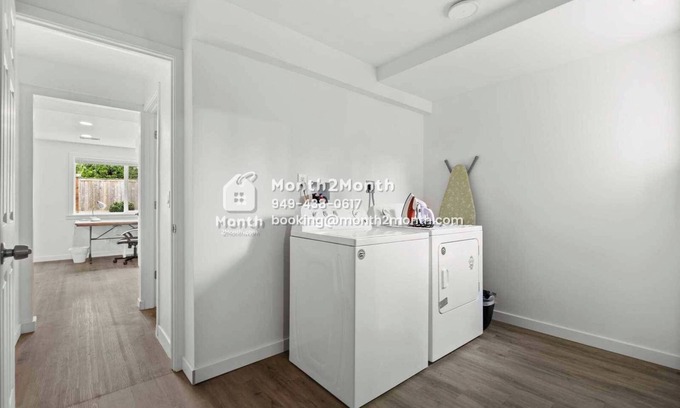 Newcastle House | 4BR Tranquil Pines Home on 72nd St|Mainfloor Bedroom | Pet Friendly #42396