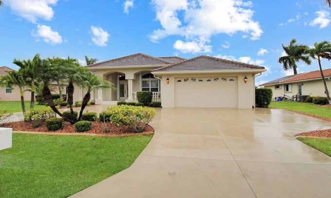 Punta Gorda House | 4BR waterfront home with saltwater pool in Punta Gorda - Fishtail