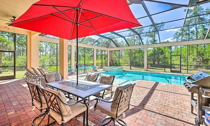 Rural Estates Apartment | 5 Bedroom 631538 by Houzlet