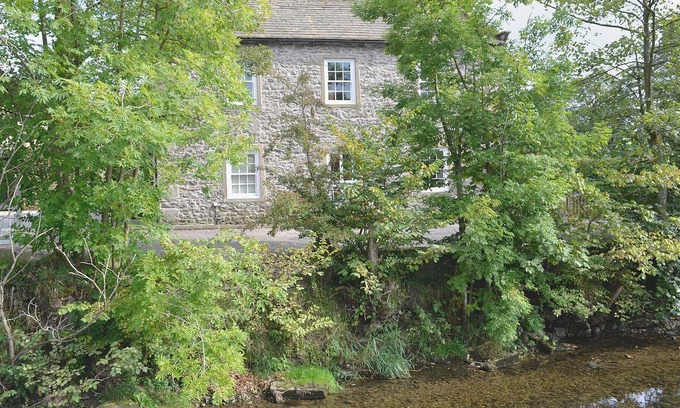 Bell Busk Cottage | 5 bedroom accommodation in Bell Busk, near Skipton