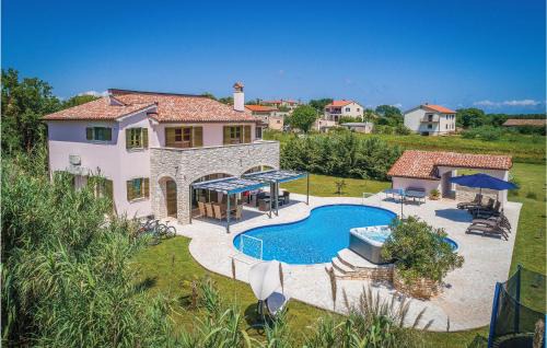 Valtura House | 5 Bedroom Awesome Home In Valtura