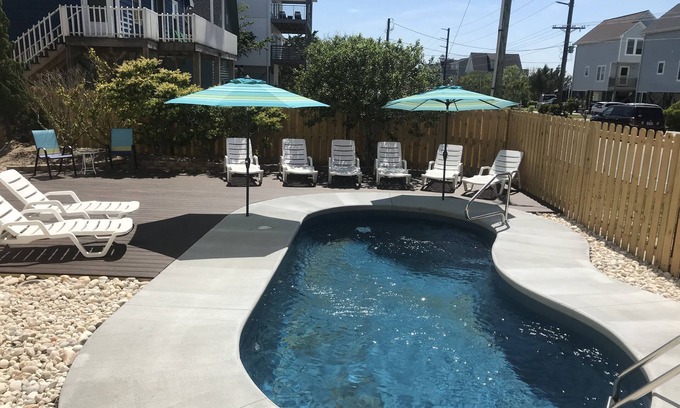 Surf City House | 5 bedrooms, 4 baths, 2 half baths, private pool & private beach access