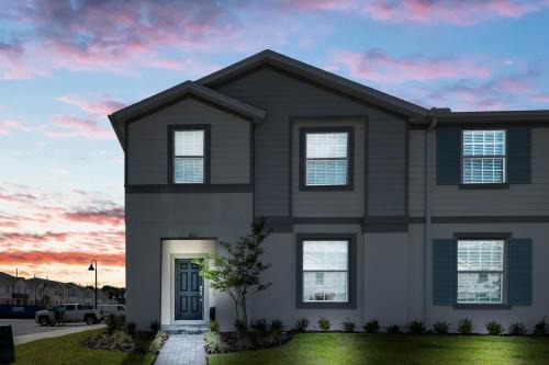 Davenport House | 5 Bedrooms 45 Bathrooms Windsor Island 602 Jl