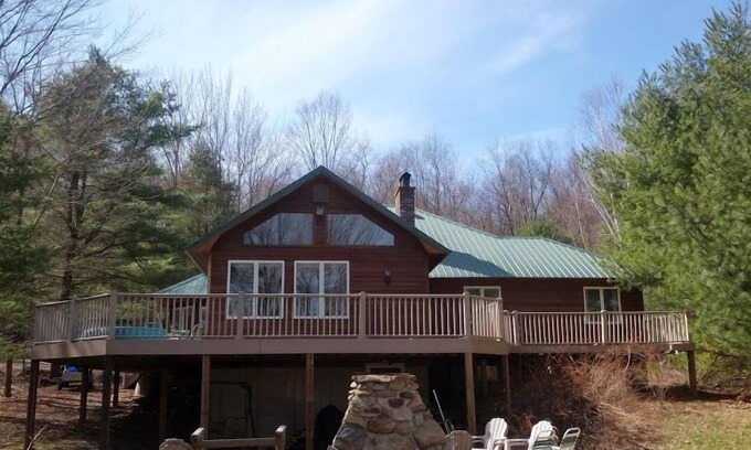 Hadley House | 5 Br 2.5 Ba Lakeside Home On Great Sacandaga Lake 50' Beach, Large Dock and Deck
