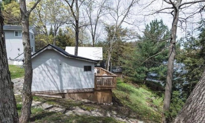 Muskoka Lakes Cabin | #5 Cozy Muskoka Lake Cottages