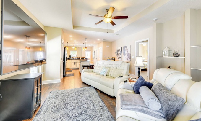 Vamo House | 5 Mi to Beach: Family Retreat in Sarasota!