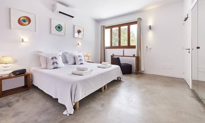 Ibiza Island House | 5 min from the beach! House with private pool for 8 people