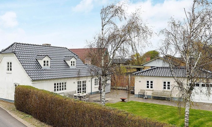 Sillerslev House | 5 person holiday home in Øster Assels