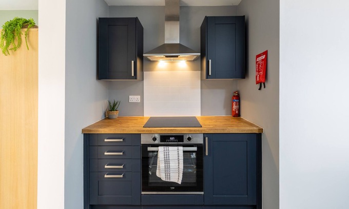 Whitehaven Cottage | 5 QUEEN STREET, pet friendly, character holiday cottage in Whitehaven
