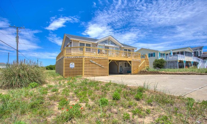 Kill Devil Hills House | 5130 - OH Buoy!