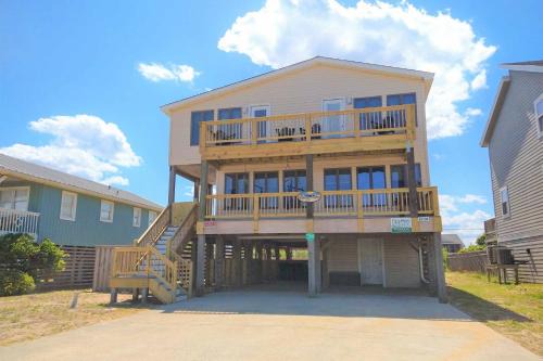 Kill Devil Hills House | 5220 - Sandy Paws by Resort Realty