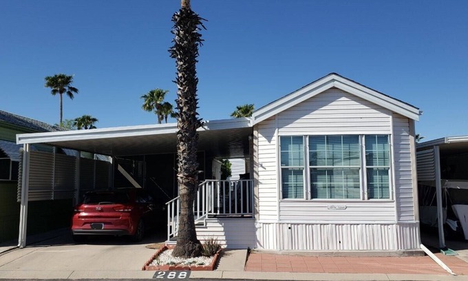 Tucson House | 55+ Clean, Quiet Beautiful * Voyager RV Resort