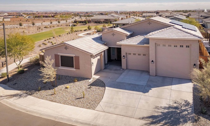 Surprise House | 55+ community, pet friendly with fully fenced yard, a snowbirds dream.
