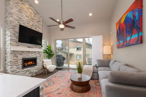 Rendezvous House | 58 Journey Luxury townhome cabin, minutes from Winter Park Resort, trails, hiking