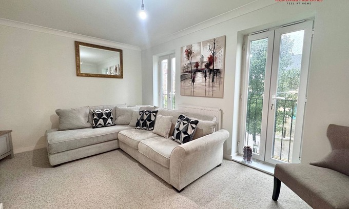 St Neots House | 5BR|Business|Contractor|Family