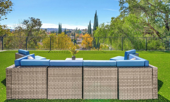 Woodland Hills House | 5BR w/Hot Tub, Fire Pit, Views & 2 King Beds