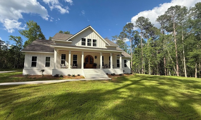 North Augusta House | 6 Acre Luxury Retreat 6 miles from Augusta National
